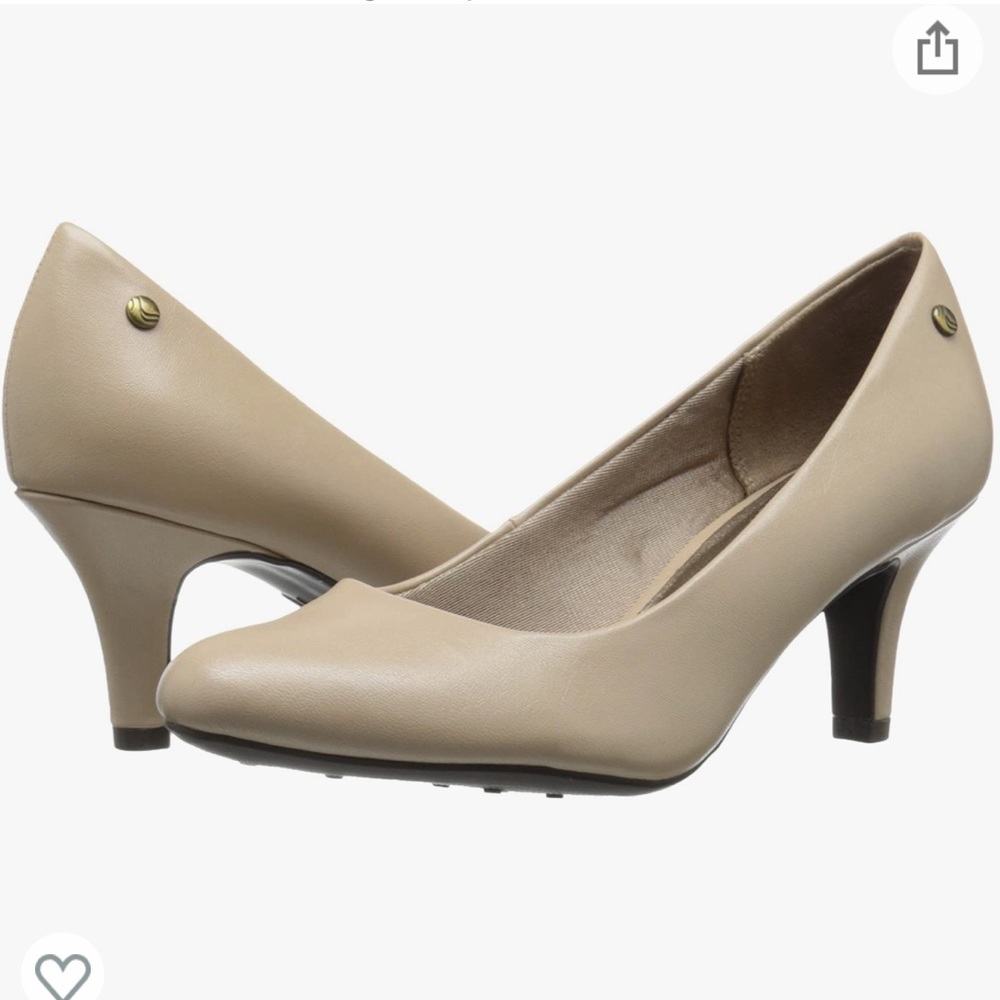 NWB LifeStride Parigi Pumps